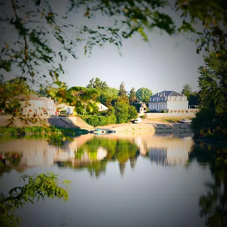 Schloss Mit Ueberlaufpool An Der Dordogne By Interhome Flaujagues